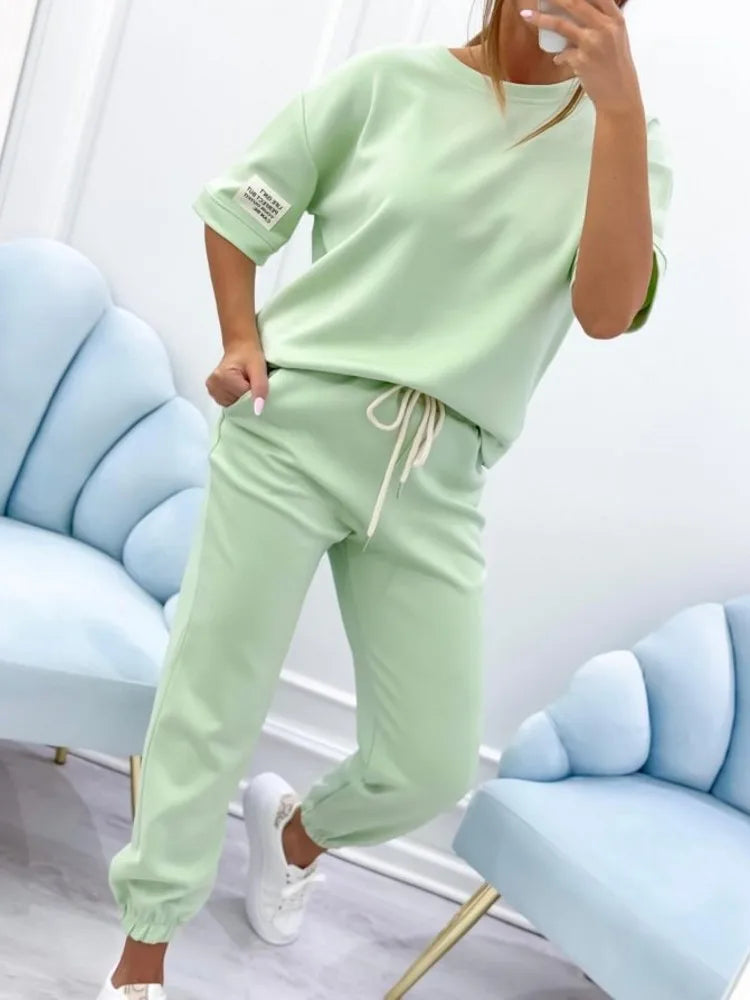 Almira - Comfortable Lounge Set