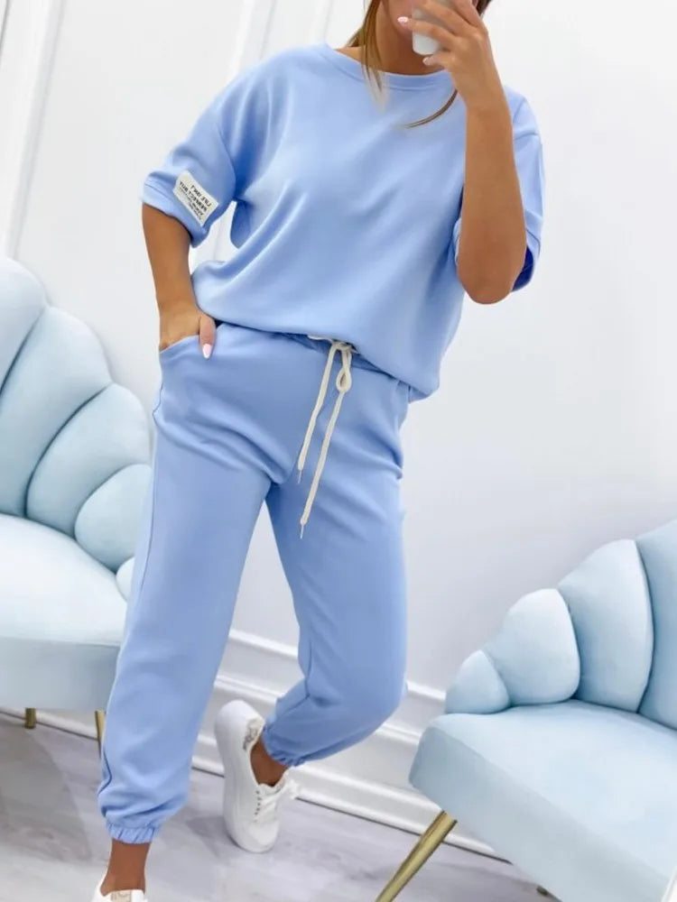 Almira - Comfortable Lounge Set